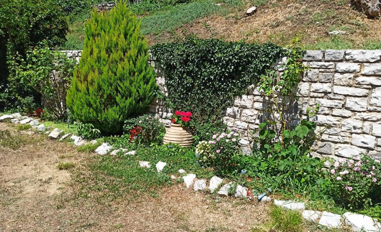 Hotel Foris House Vikos Exterior foto
